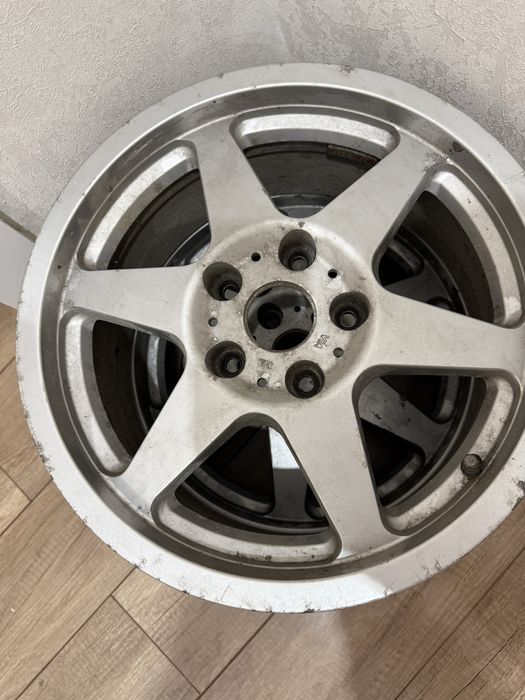 Диски 2 шт на 16