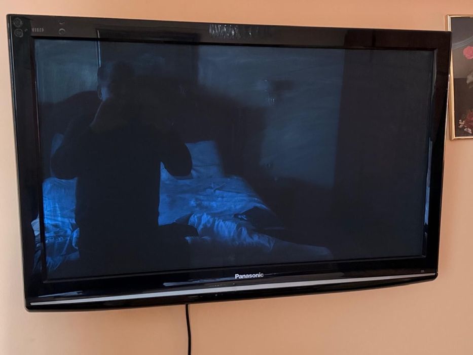 Телевизор Panasonic отл. сост