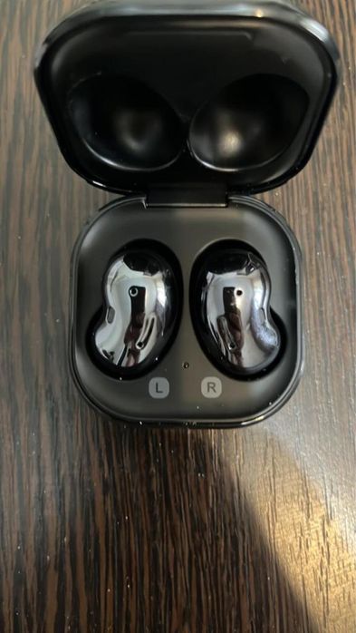 Samsung S21 Ultra + Galaxy Buds