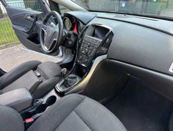 OPEL Astra 2015 — imagine 5