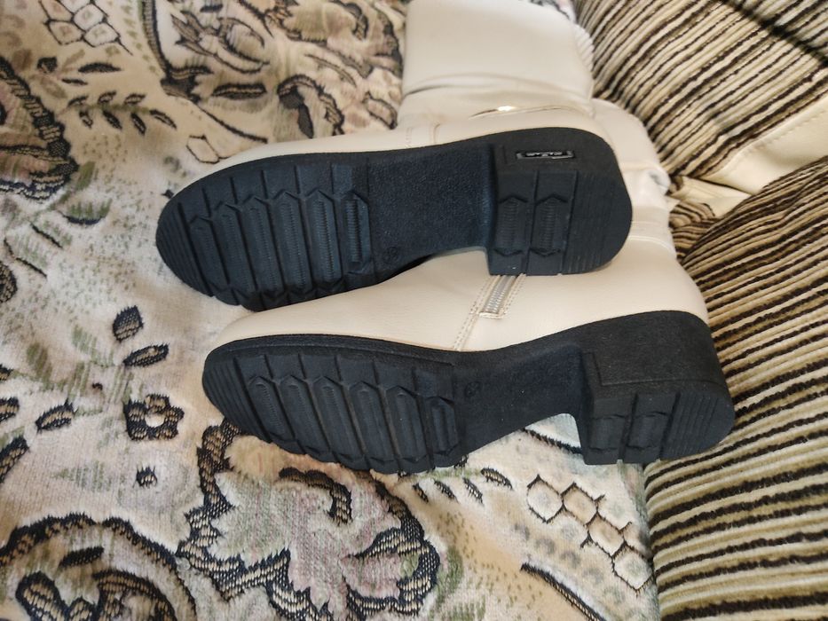 Сапоги весенние и ботильоны