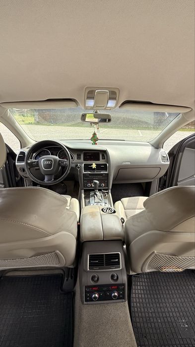 Audi  Q7  3.0  TDI