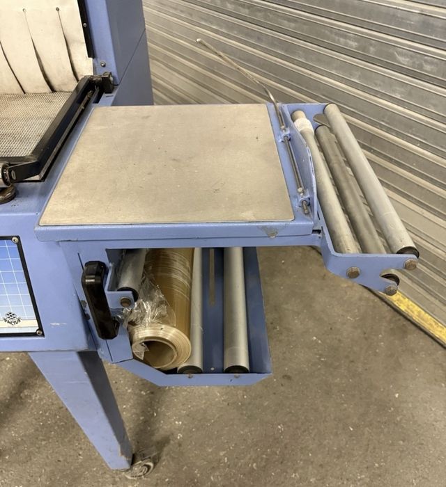 Masina de ambalat- infoliat