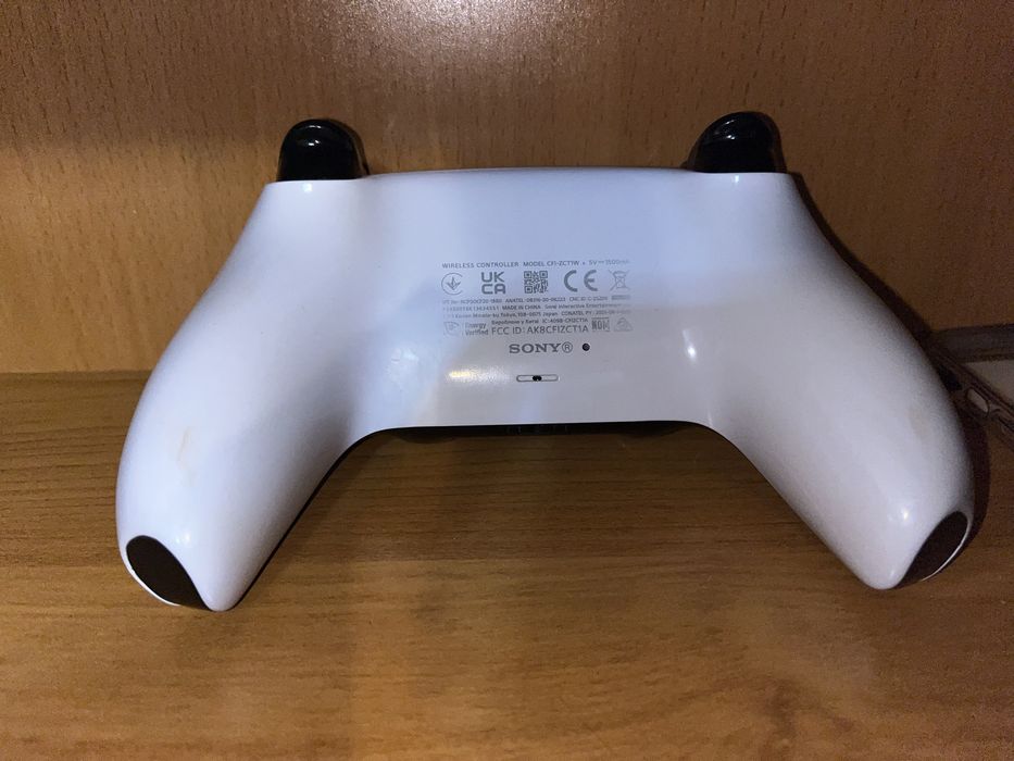 Продам джостик на пс 5