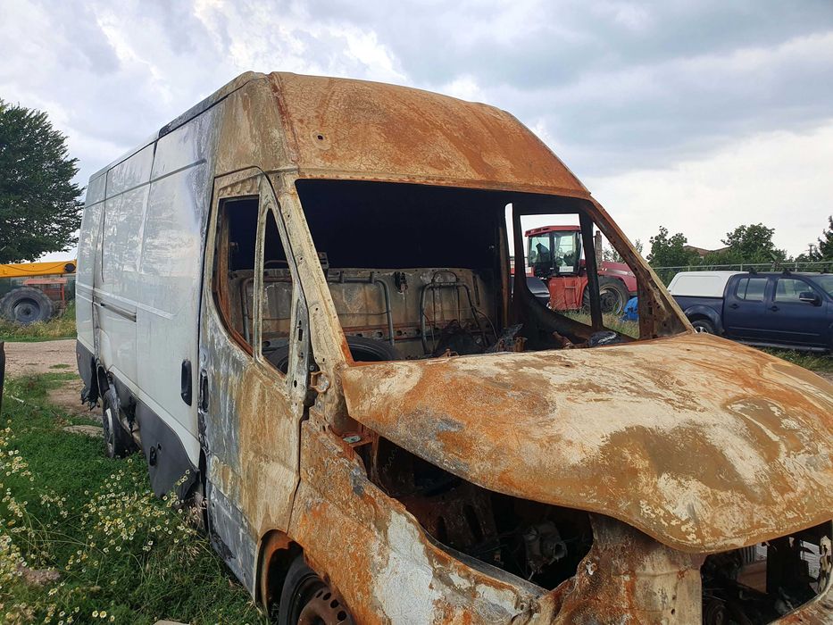 Iveco Daily 35S14, cutie manuala an 2023, sasiu perfect - acte Romania