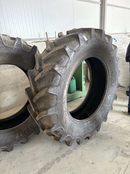 Cauciucuri noi 520/70R38