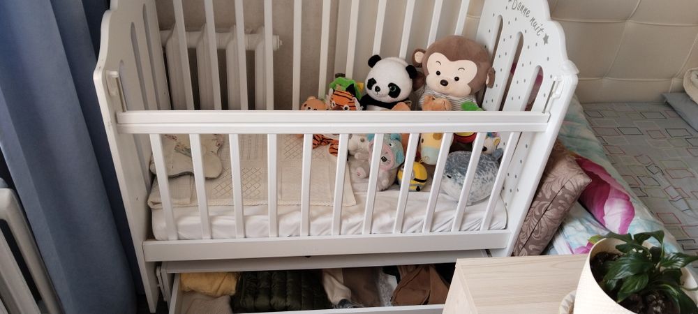 Детская кроватка