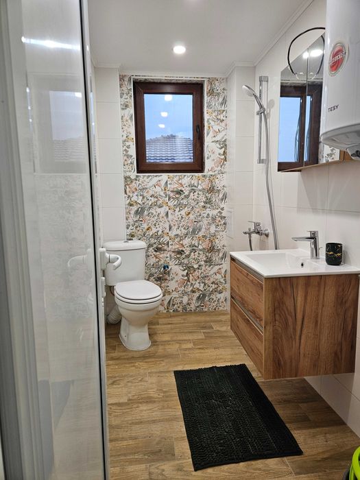 Дава се под наем Етаж от къща в Божурище - 90 кв.м за 484.5 € - Снимка #4