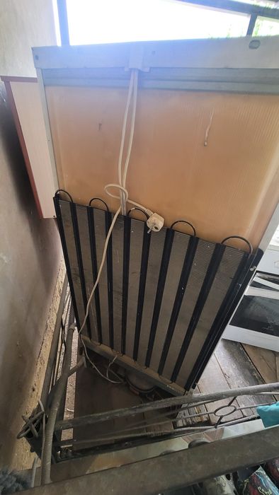 Холодильник Indesit