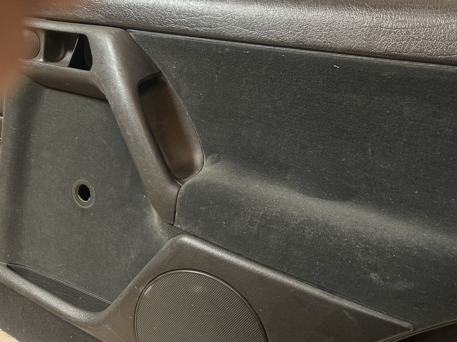 Обшивки дверей гольф 3