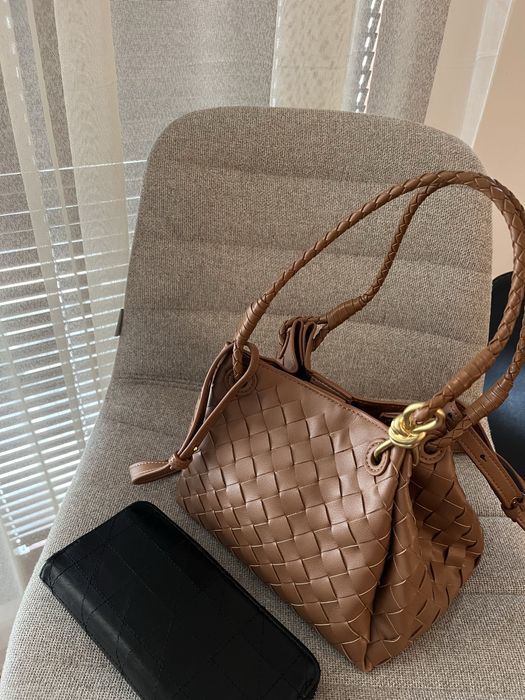 Дамска кожена чанта