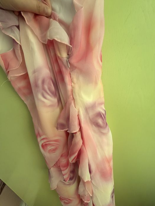 Rochie cu volanase de vara