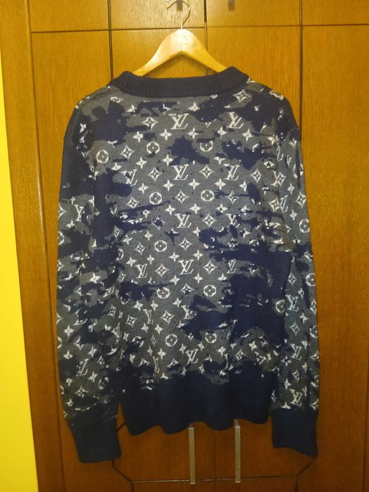 Louis Vuitton мьжки пуловер