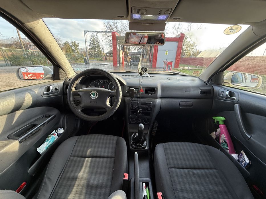 Vand Skoda Octavia 1