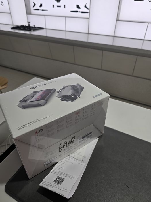 DJI Mini 5 Pro Fly More Combo RC2 cu acte de achizitie