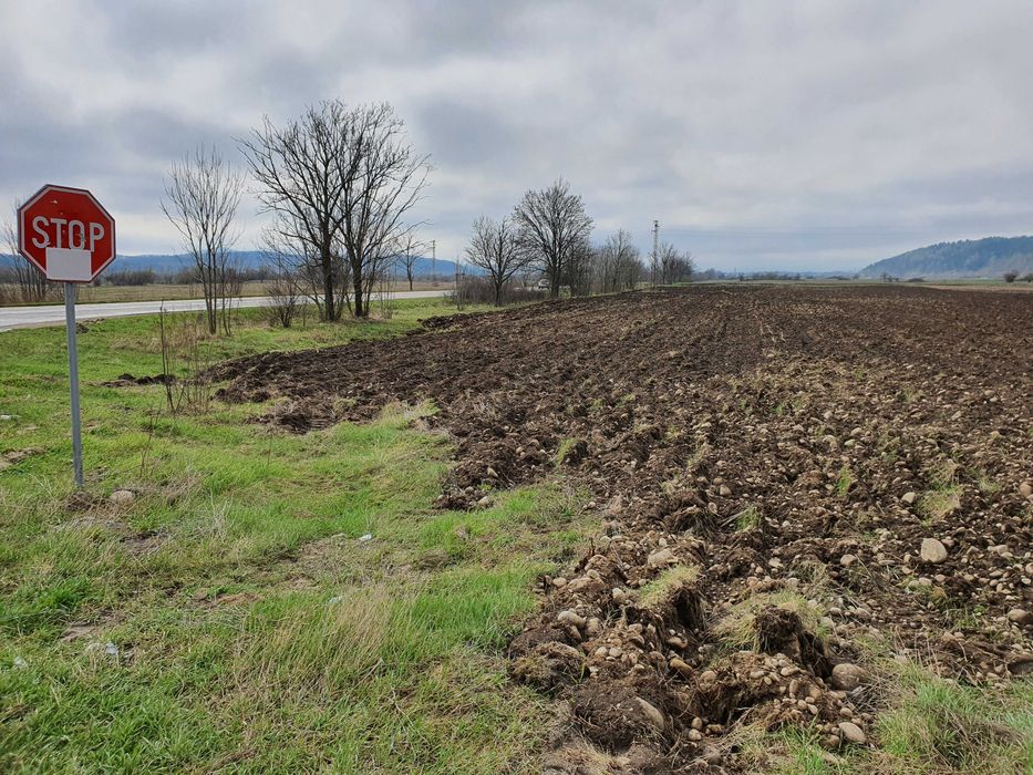 Продава се Парцел в Самоков - 3442 кв.м за 32 €/кв.м - Снимка #4