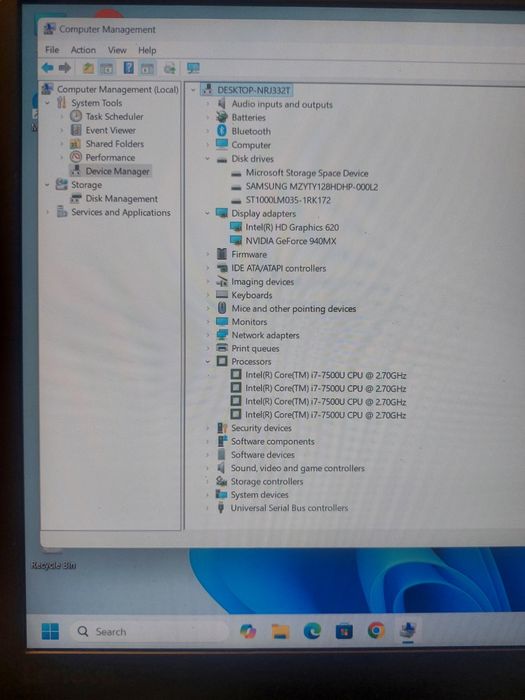 Laptop Lenovo i7-gen a7-a, video dedicata 4Gb, Ssd 128Gb+Hdd 1Tb