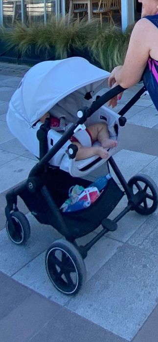 Cybex Eos Basic Lava Grey 3 in 1