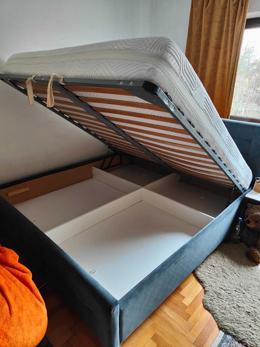 Pat 180/200 + saltea Jysk