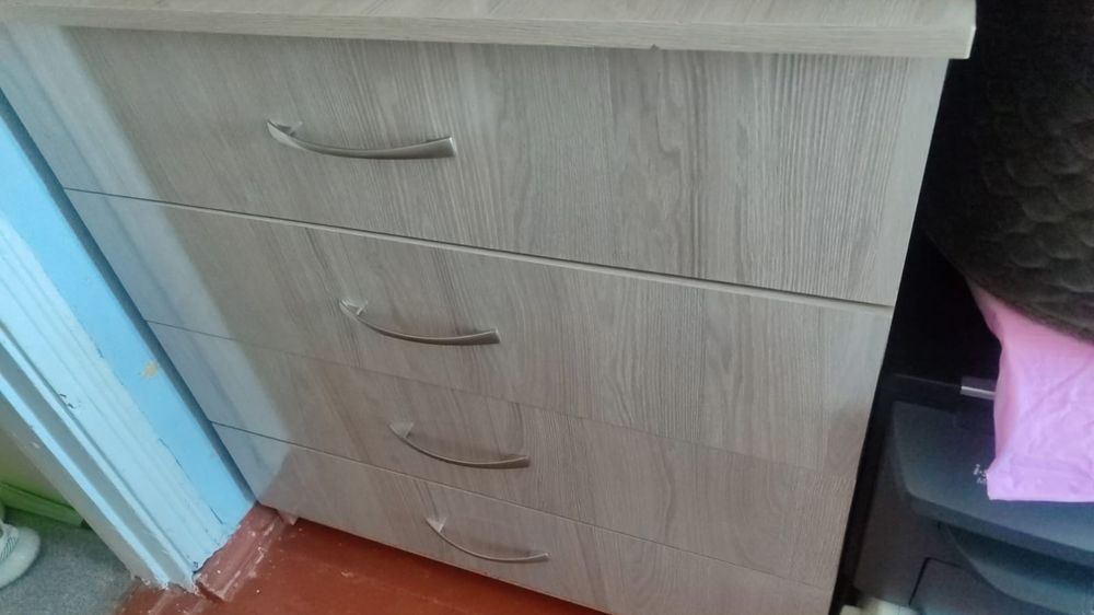 Продам камод отличное состояние