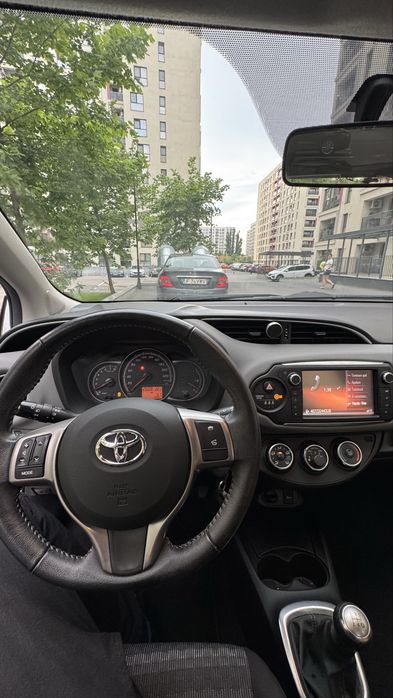 TOYOTA Yaris 2016 — imagine 4