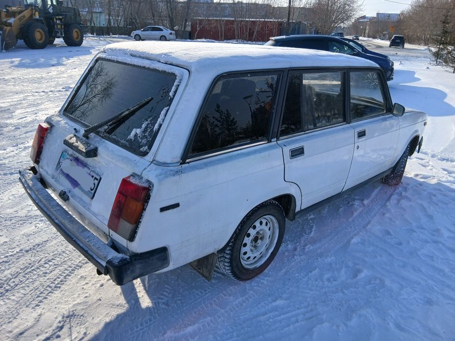 Продам авто ваз 2104