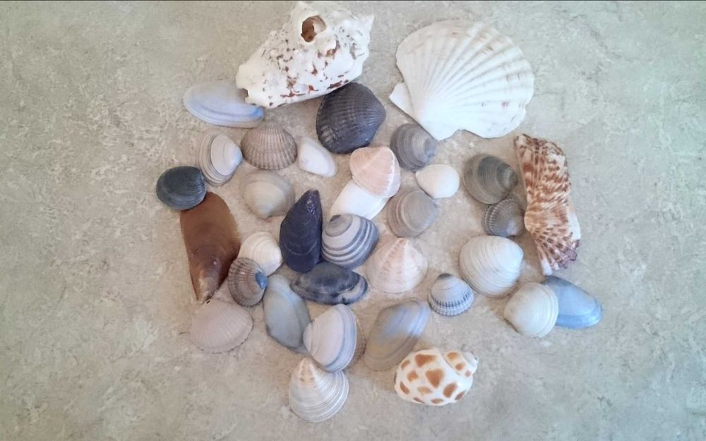 Фигурки цветное стекло