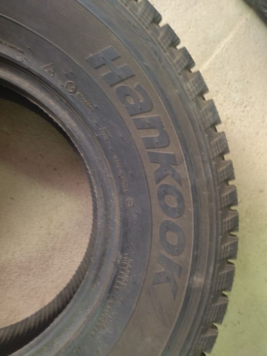 Резина на внедорожник 16