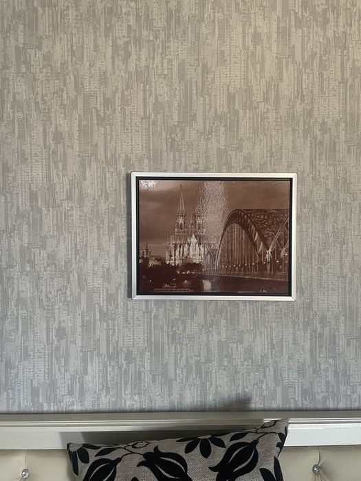 Продам два постера Париж