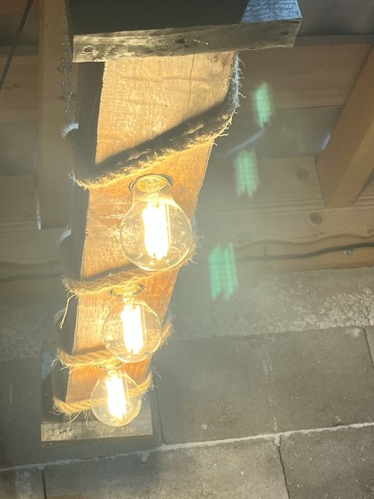 Изработка на дървени полилеи за барбекю, веранда, механа