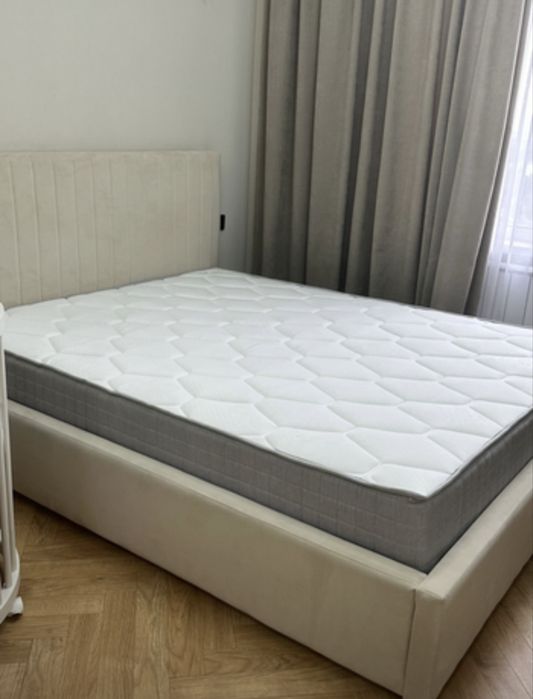 Продаю матрас,матрасы