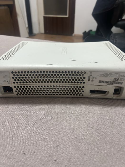 XBOX360 2 броя напълно работище