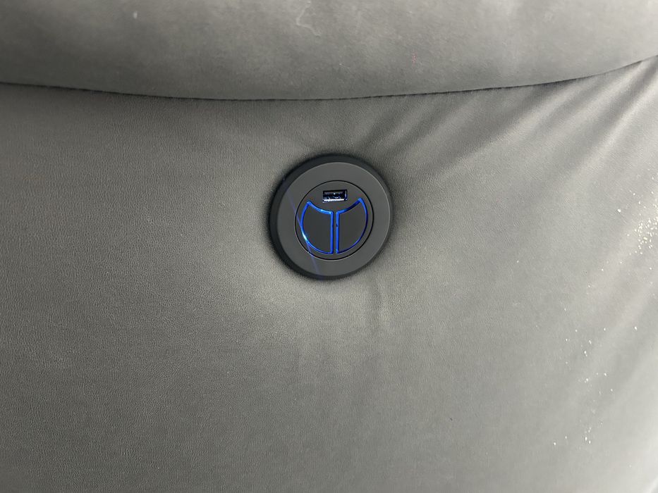 Реклайнер кресло