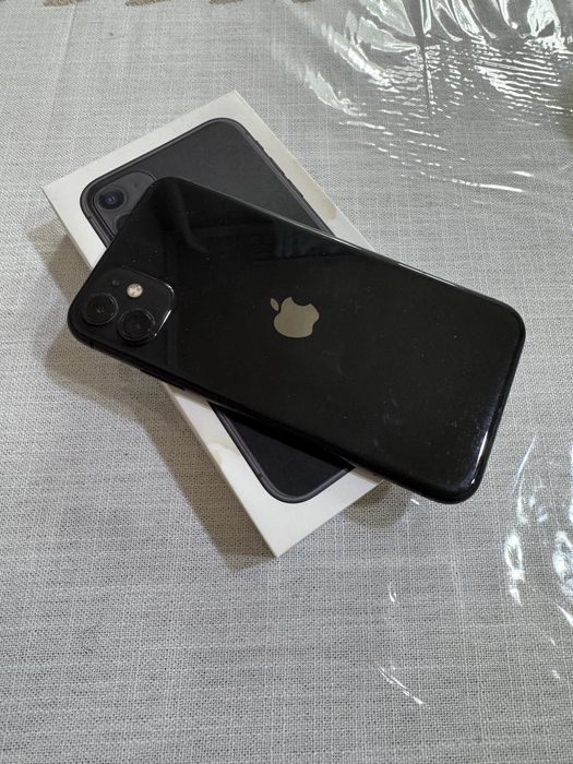 Продам IPhone 11 , 64GB