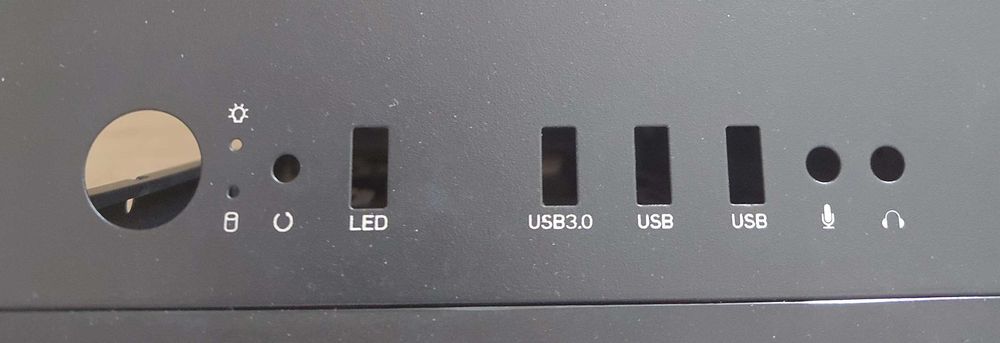 Carcasa PC Aqirys ATX Cu 1 Ventilator RGB | Lipsa panou lateral si Front panel i/o !!!