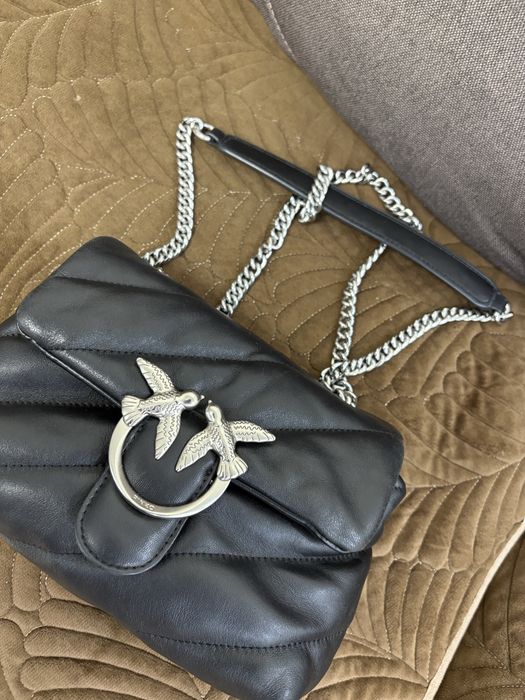 Сумка Pinko оригинал ,состояние хорошее.
