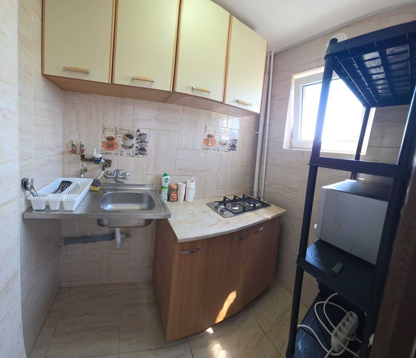Închiriez garsonieră cochetă, 17 mp – Metrou Parc Drumul Taberei & Piața Moghioroș, str. Crinul de Padure (fara comision agentie)