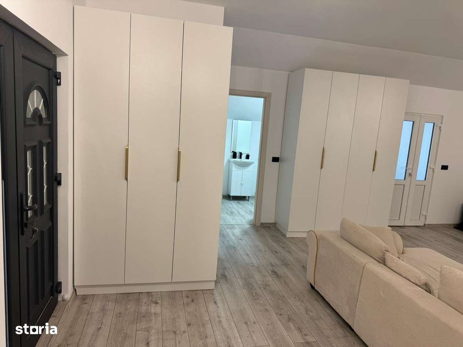 Casa premium 214 mp, garaj , teren 1000mp Cernica la 8min de Pallady