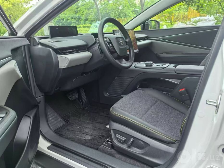 TOYOTA BZ5 pro plus. 550km