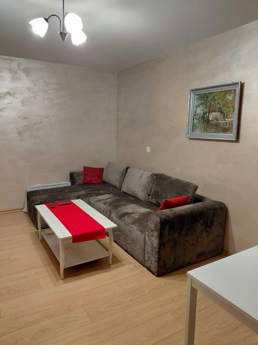 Гарсониера под наем в Дружба2