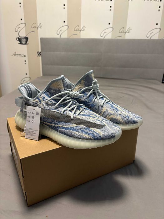 Yeezy Boost 350 V2 MX Frost Blue