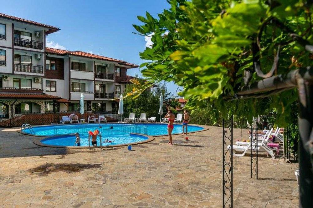 Първа линия море! Aпартамент с една спалня | Арена 1, Свети Влас