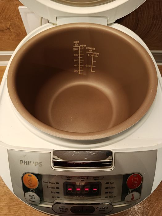 Мултикукър Philips HD3037/70