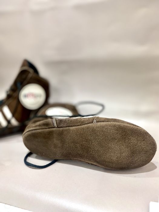 БОРЦОВКИ БЕРЕН в отличном состоянии 40 размер