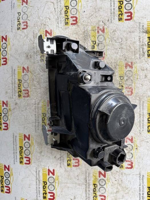 Far dreapta nou original Renault Megane 1 Scenic non facelift