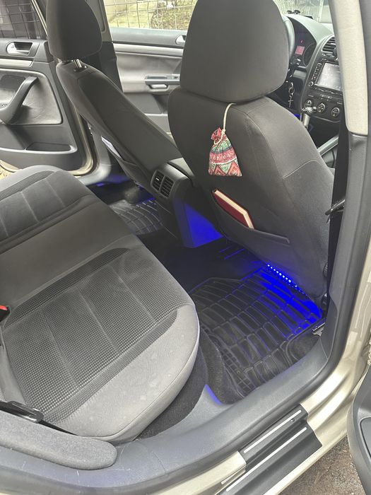 Vand volkswagen jetta 2009.