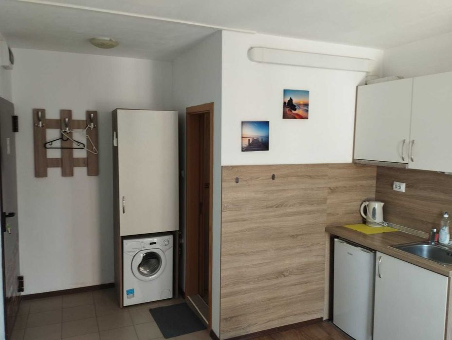 Дава се под наем Едностаен апартамент в Бургас, Лазур - 40 кв.м за 89.25 € - Снимка #5