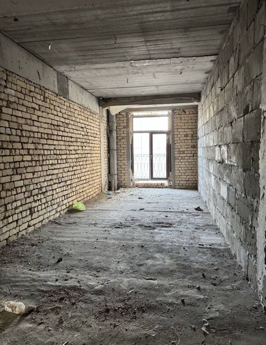 Oq Saroy Продается 3 комнатная квартира коробка Паркентский Макро