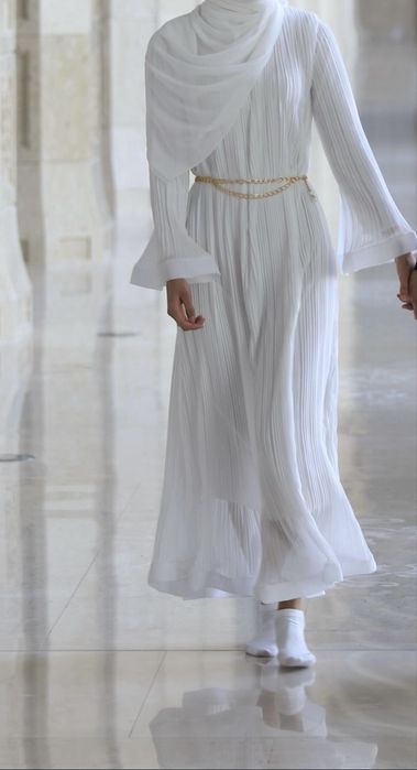 Платье на нике/никях