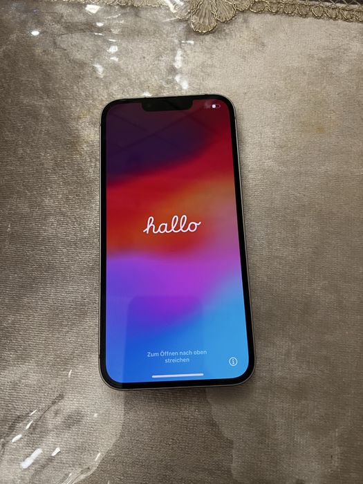 Продам айфон 13 128 ГБ